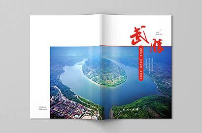 钢城区画册设计公司以全流程服务，为品牌画册保驾护航